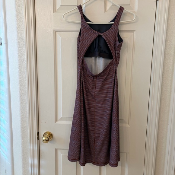 prAna Sleeveless Skypath Dress built in shelf bra NWOT, XS - Picture 4 of 6